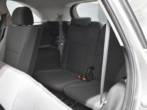 Used 2019 Kia Sorento L image 26