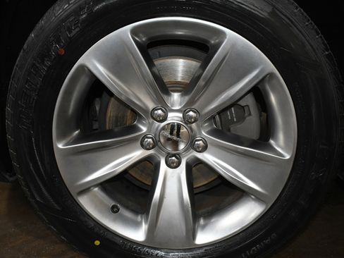 Used 2020 Dodge Challenger SXT image 65