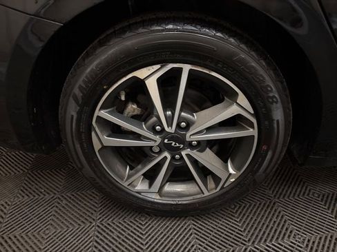 Certified 2023 Kia Forte LXS image 23