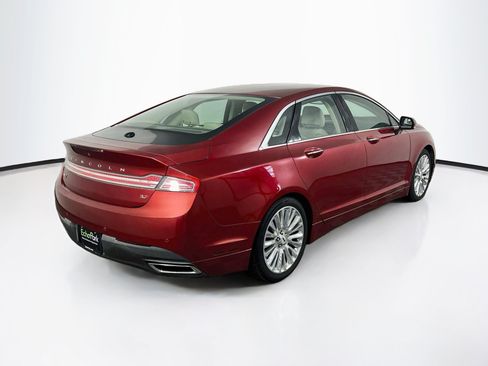 Used 2016 Lincoln MKZ FWD image 9