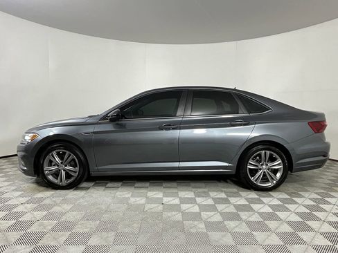 Used 2021 Volkswagen Jetta R-Line FWD image 2