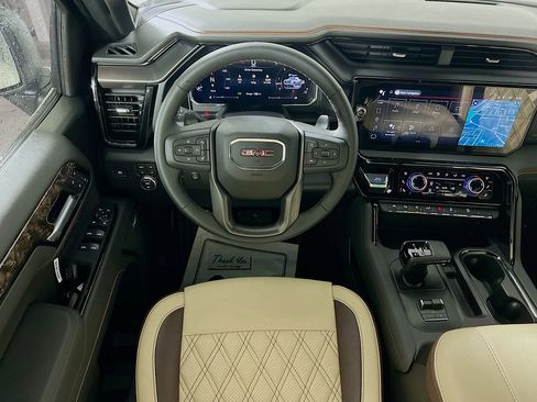 New 2026 GMC Sierra 1500 AT4 w/ Technology Package image 18