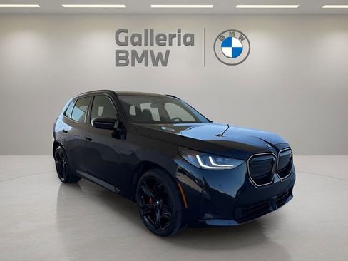 Used 2025 BMW X3 M50 w/ Premium Package image 4