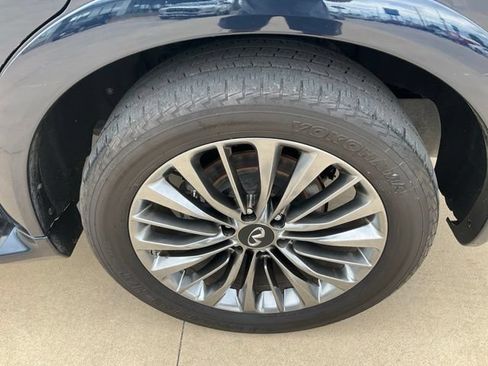 Used 2019 INFINITI QX80 Luxe w/ 22" Wheel Package AWD/4WD image 35