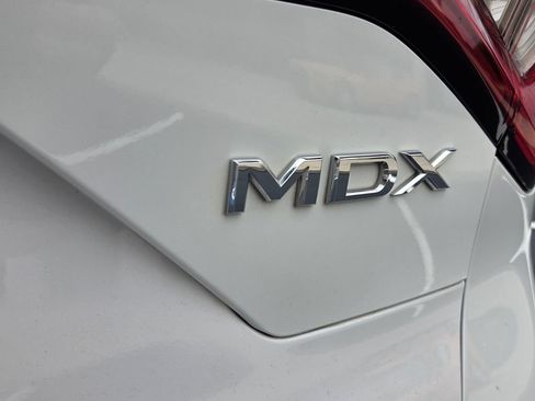 Used 2025 Acura MDX FWD w/ Technology Package image 11