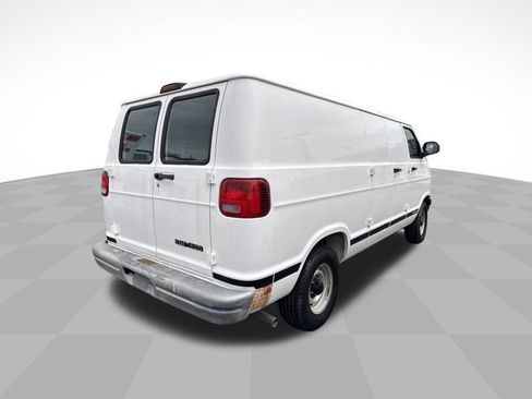 Used 2001 Dodge B1500 image 5