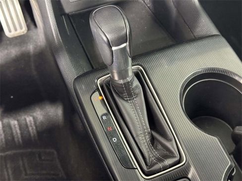 Used 2023 Honda Civic Sport image 28