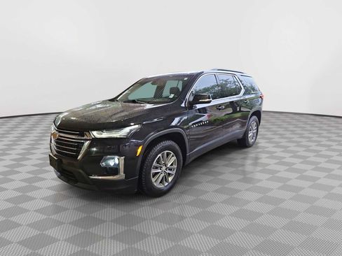Used 2022 Chevrolet Traverse LT FWD image 7