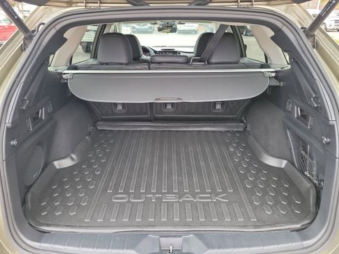 Used 2023 Subaru Outback Touring XT image 15