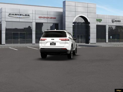 New 2026 Jeep Grand Cherokee L 4WD image 14