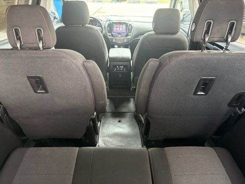Used 2018 Chevrolet Traverse LT AWD/4WD image 30