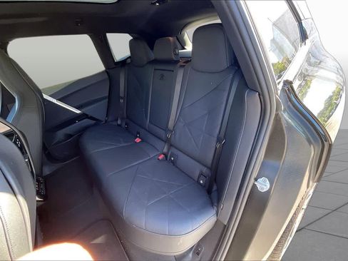 Used 2022 BMW iX xDrive50 w/ Premium Package AWD/4WD image 21