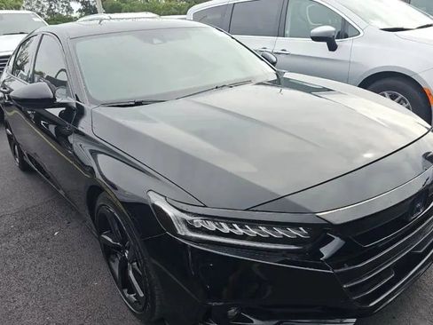 Used 2021 Honda Accord Sport image 5