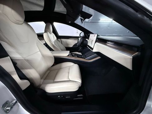 Used 2021 Tesla Model S Plaid image 26