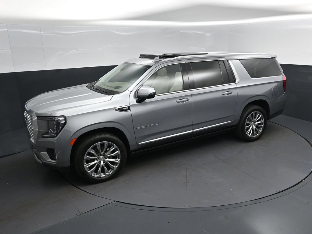 Used 2023 GMC Yukon XL Denali w/ LPO, Floor Liner Package RWD image 31