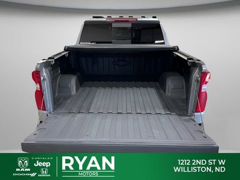 Used 2023 Chevrolet Silverado 1500 LTZ AWD/4WD image 12