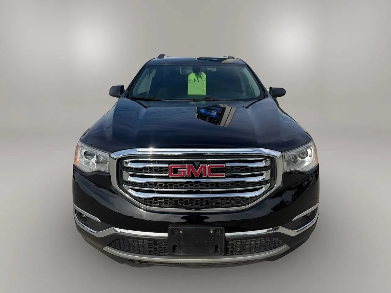 Used 2018 GMC Acadia SLE w/ Driver Alert Package I AWD/4WD image 2