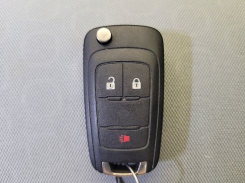 Used 2017 Chevrolet Trax LS FWD image 32