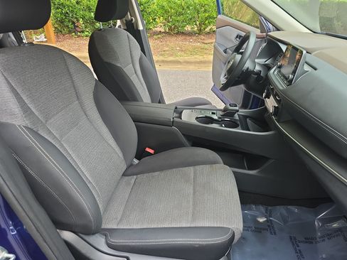 Used 2021 Nissan Rogue S FWD image 10
