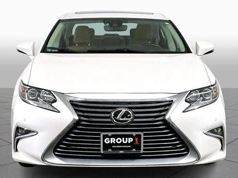 Used 2017 Lexus ES 350 image 3