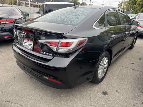Used 2016 Hyundai Sonata SE image 4