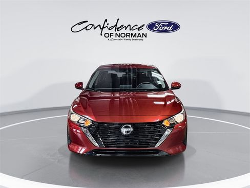 Used 2025 Nissan Sentra SV w/ All-Weather Package image 2