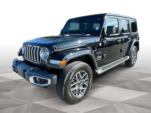 Used 2024 Jeep Wrangler Unlimited Sahara AWD/4WD image 4