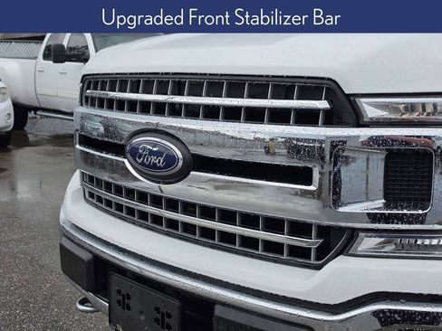 Used 2018 Ford F150 XLT w/ Equipment Group 302A Luxury AWD/4WD image 15