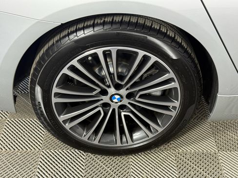 Used 2020 BMW 530i 530i w/ Convenience Package image 7