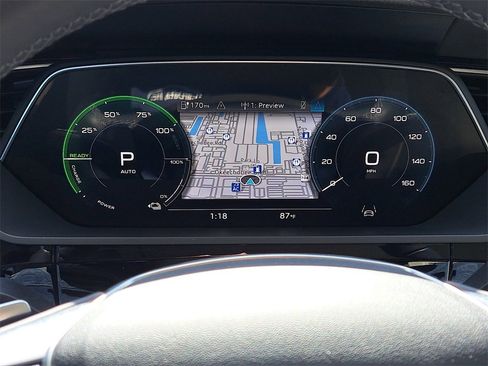 Certified 2024 Audi Q8 e-tron Premium Plus w/ Premium Plus Package image 10