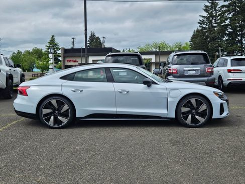 Used 2023 Audi e-tron GT Prestige w/ Prestige Package AWD/4WD image 6