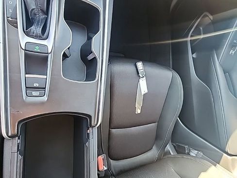 Used 2018 Honda Accord LX image 20