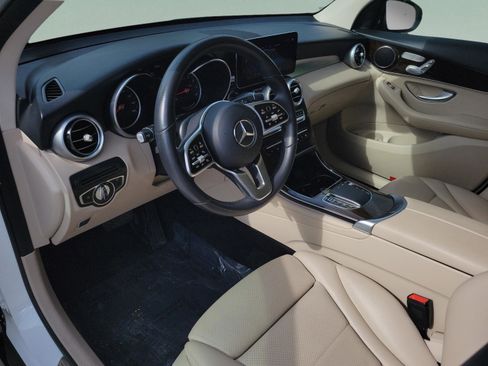 Certified 2022 Mercedes-Benz GLC 300 image 24