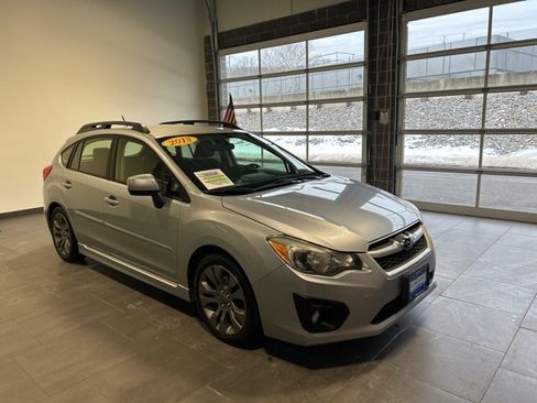 Used 2013 Subaru Impreza 2.0i Sport Premium image 2