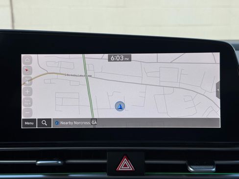 Used 2024 Hyundai Elantra SEL FWD image 23