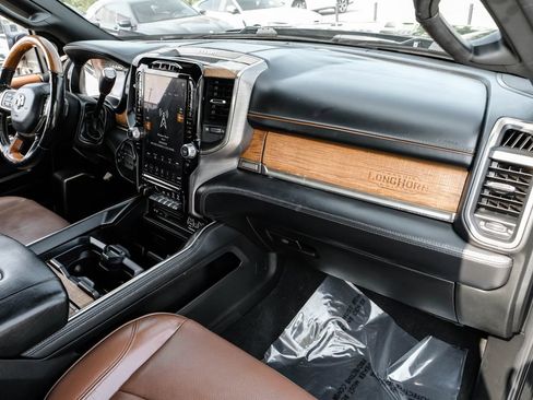 Used 2019 RAM 2500 Limited AWD/4WD image 10