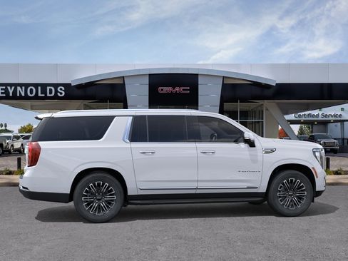 New 2026 GMC Yukon XL Elevation w/ Elevation Premium Package AWD/4WD image 5