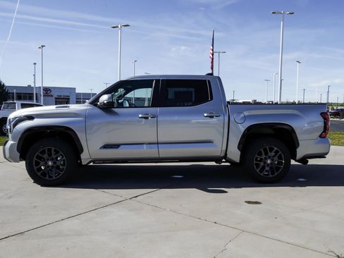 New 2026 Toyota Tundra Platinum w/ Tow Tech Package AWD/4WD image 5