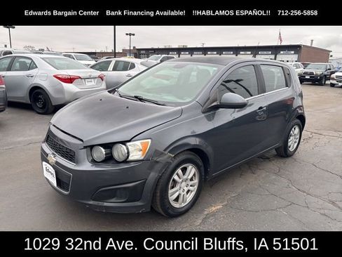 Used 2013 Chevrolet Sonic LT image 4