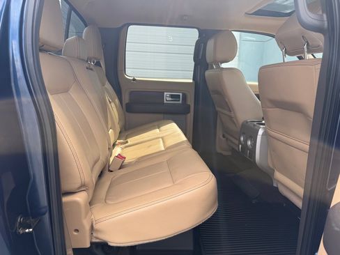Used 2014 Ford F150 Lariat w/ Equipment Group 502A Luxury AWD/4WD image 19