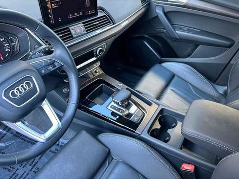 Certified 2024 Audi Q5 2.0T Premium w/ Convenience Package AWD/4WD image 7