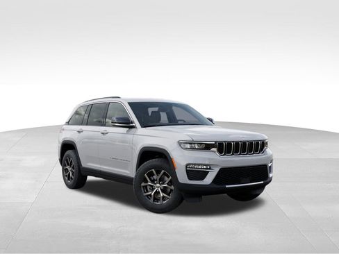 New 2025 Jeep Grand Cherokee Limited image 6