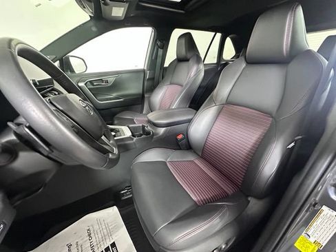 Used 2024 Toyota RAV4 XSE AWD/4WD image 22