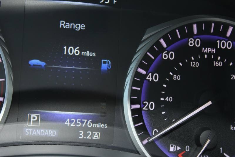 Used 2015 INFINITI Q50 Premium w/ Navigation Package AWD/4WD image 31
