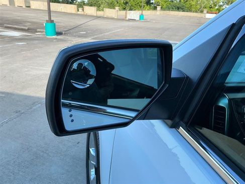 Used 2017 Chevrolet Silverado 1500 LTZ Z71 w/ LTZ Plus Package AWD/4WD image 14