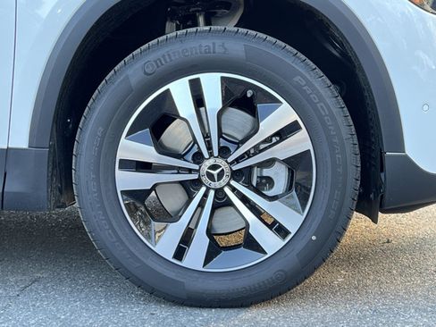 New 2026 Mercedes-Benz GLA 250 4MATIC image 10
