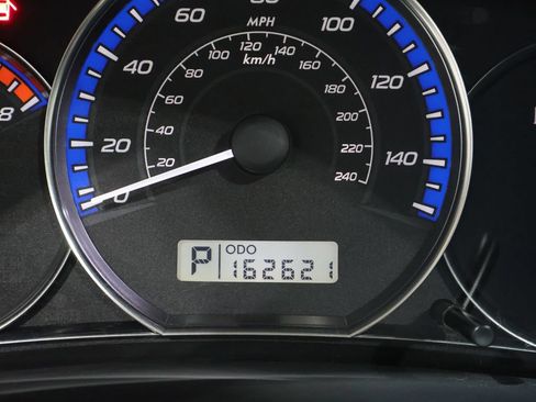 Used 2010 Subaru Forester 2.5X Premium AWD/4WD image 6