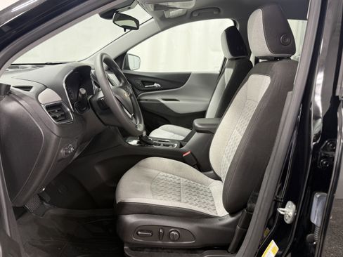 Certified 2024 Chevrolet Equinox LS w/ LS Convenience Package image 13