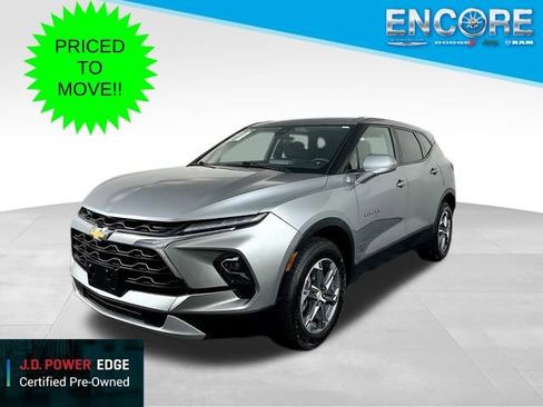 Used 2023 Chevrolet Blazer LT image 1