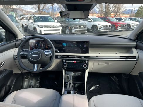 New 2026 Hyundai Tucson SEL image 24